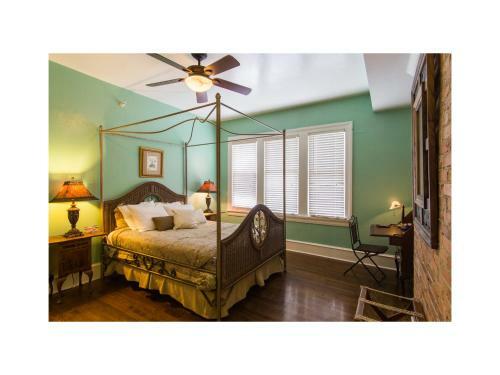Bed & Breakfast Palm Beach Hibiscus