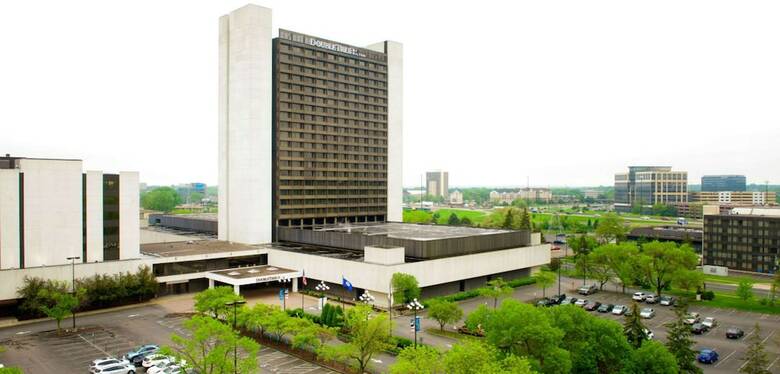 Hotel Doubletree By Hilton Bloomington Minneapolis South