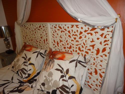 Bed & Breakfast La Fontenelle Chambres D'h�tes
