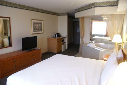 Hotel Country Inn & Suites Lansing