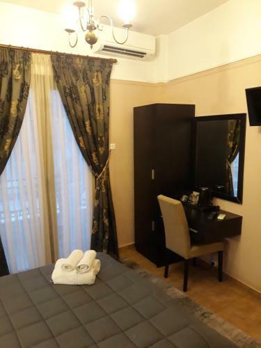 Aeolic Star Hotel
