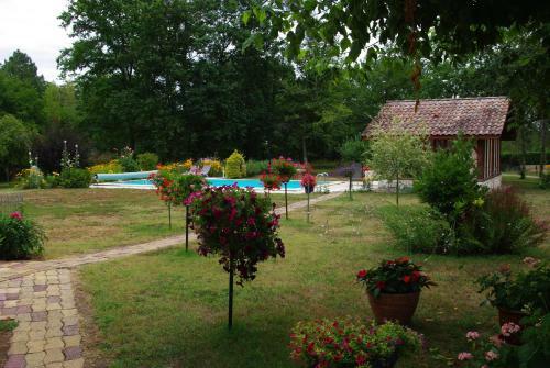 Bed & Breakfast Chambres D'h�tes La T�oul�re