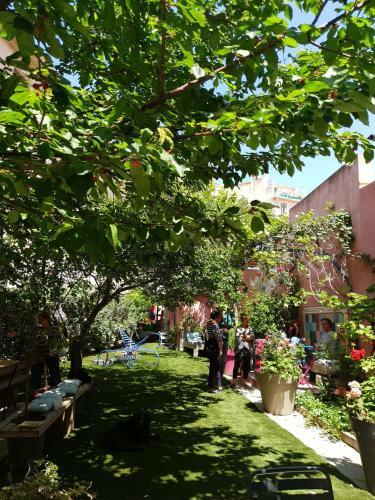Bed & Breakfast Jardin Vieux Port Panier