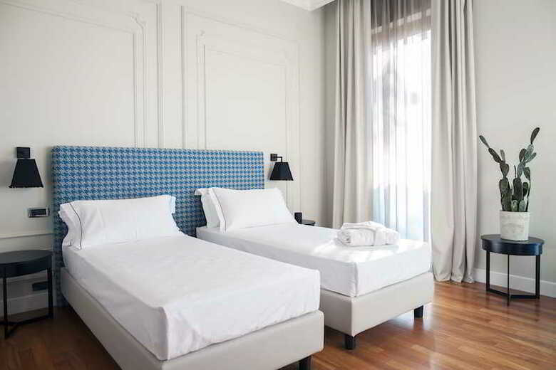 Seeport Hotel