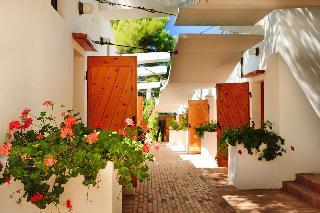 Hotel Domina Home Kyrie