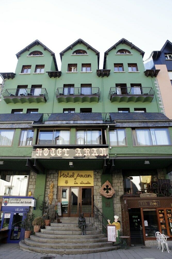 Hotel Aran La Abuela