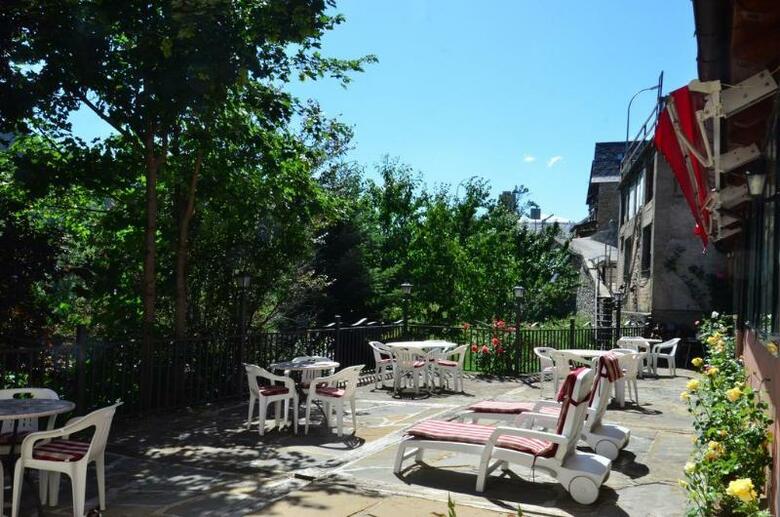 Hotel Colomers