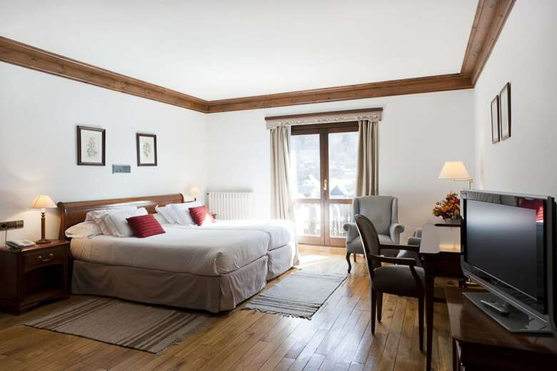 Hotel De Tred�s