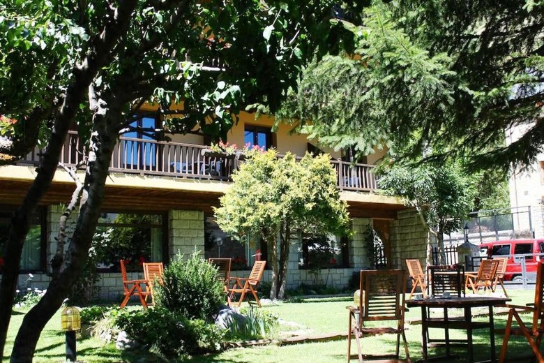 Hotel Saurat
