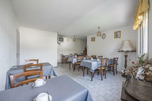 Hotel H�tel Du Rocher