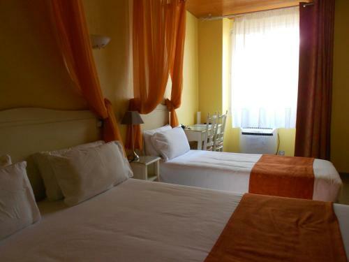 Hotel Le M�di�val