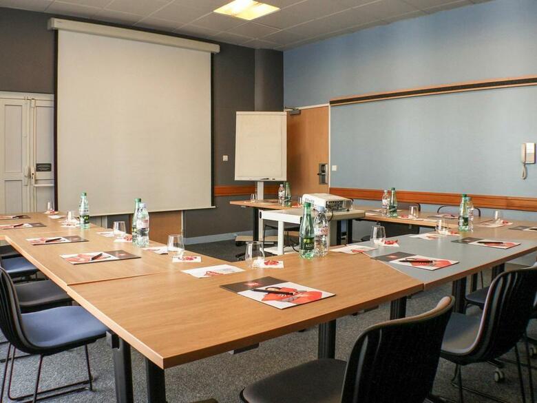 Hotel Ibis Nantes Centre Tour Bretagne