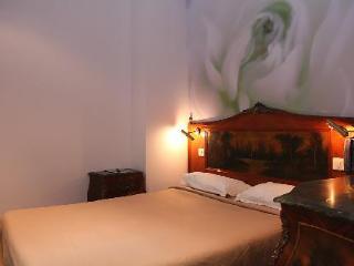 Hotel Arnaud Bernard H�tel