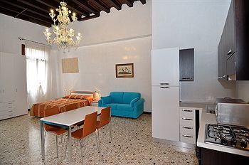 Ca Sant Angelo Apartments