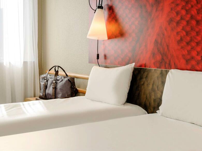 Hotel Ibis Bordeaux Centre - Gare Saint-jean