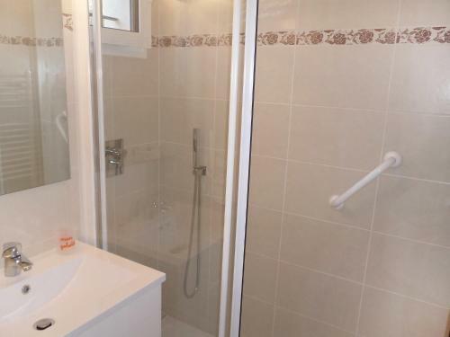 Holiday Home Les Parcs De Gassin IV Gassin
