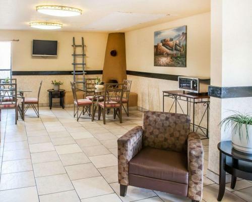 Hotel Rodeway Inn Of Espanola