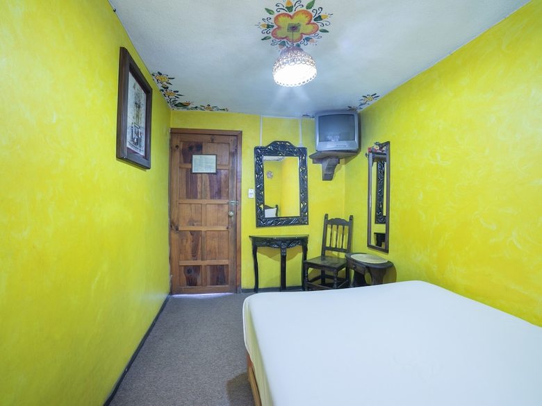 Hostal Hotel El Mineral