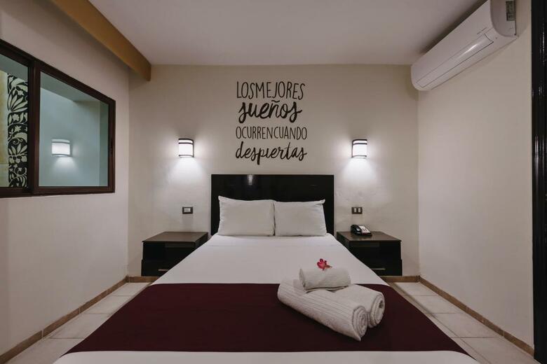 Hotel Colonial De M�rida