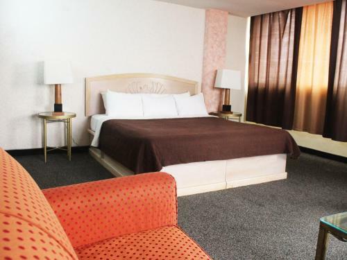 Hotel Corona Plaza
