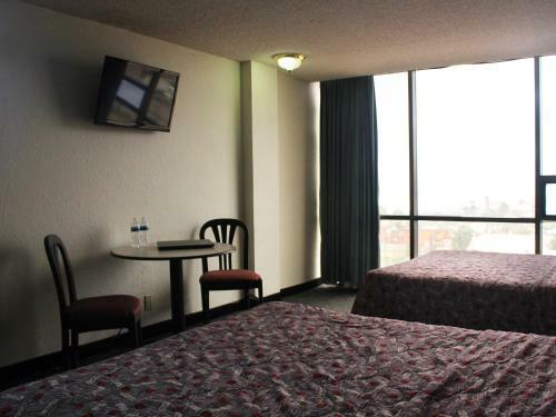 Hotel Corona Plaza