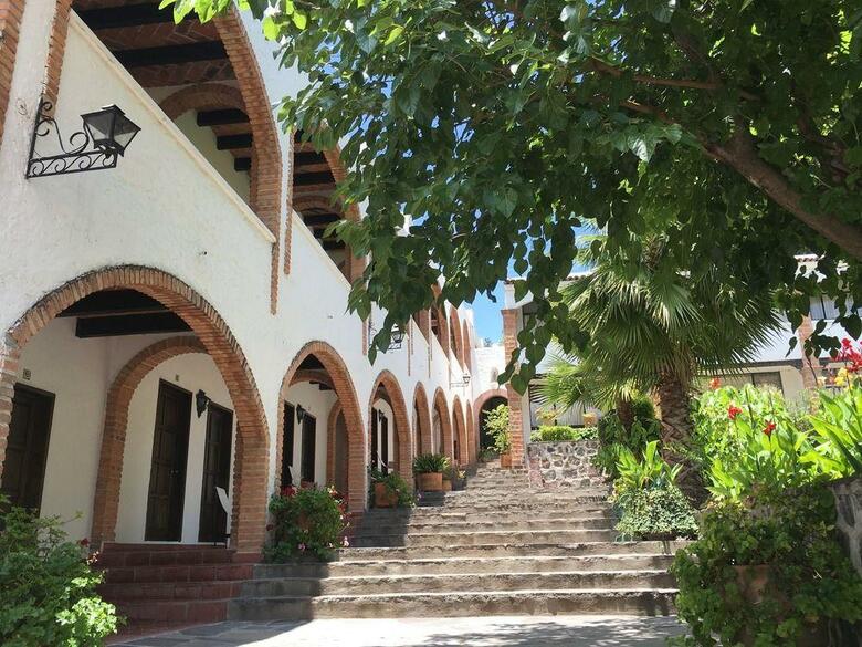 Rancho Hotel Atascadero
