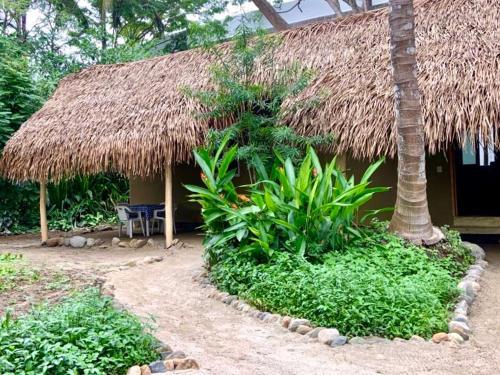 Hotel Bungalows Junto Al Rio
