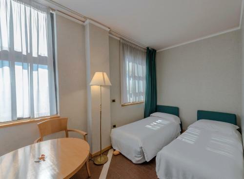 Hotel Caesar's