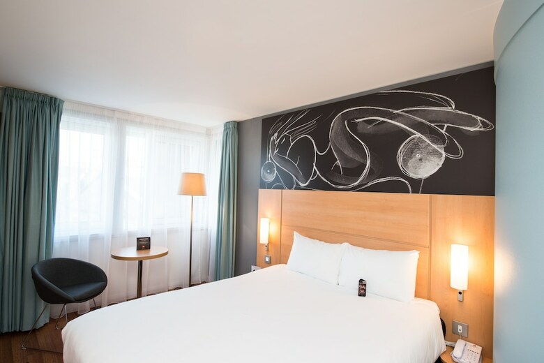 Hotel Ibis Edinburgh Centre South Bridge