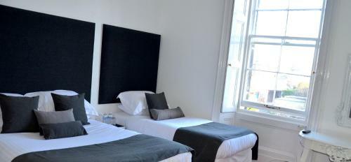 Hostal International Guest House