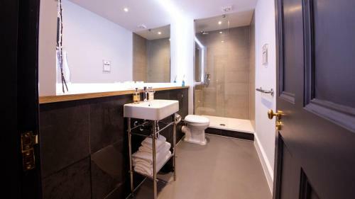 Apartamentos Destiny Scotland - North Bridge Lofts