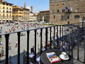 Luxury Apartments Piazza Signoria