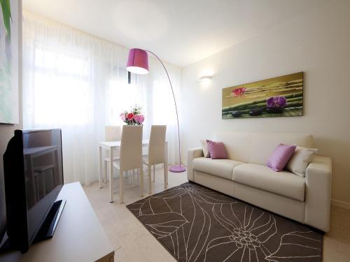 La Farina Apartments