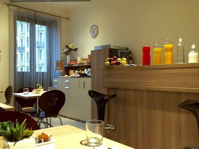 Esco Hotel