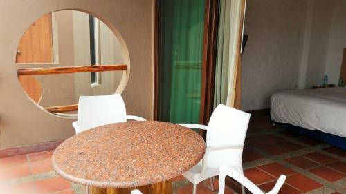 Hotel Baja Monta�ita