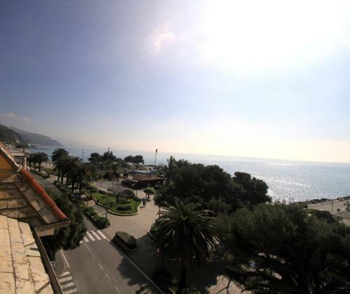 Hotel Ena