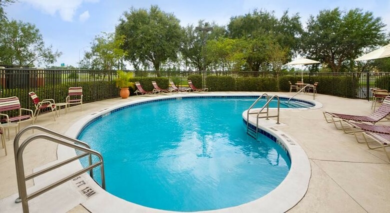Hotel Ramada Suites Orlando Airport