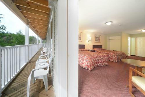 Studio Motel Of Lake George