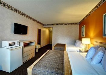 Motel Rodeway Inn Springhills Lake George