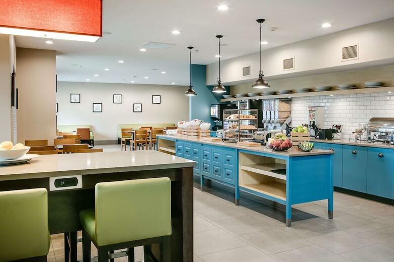 Hotel Country Inn And Suites Madison West