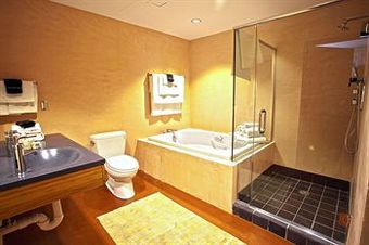 Hotel Inn At The Black Olive