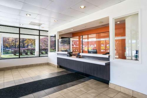 Motel 6 Baltimore Harbor South