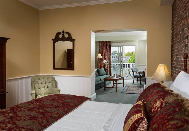 Hotel Lord Camden Inn