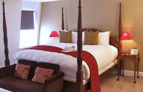 Hotel Relais Chateaux Camden Harbour Inn