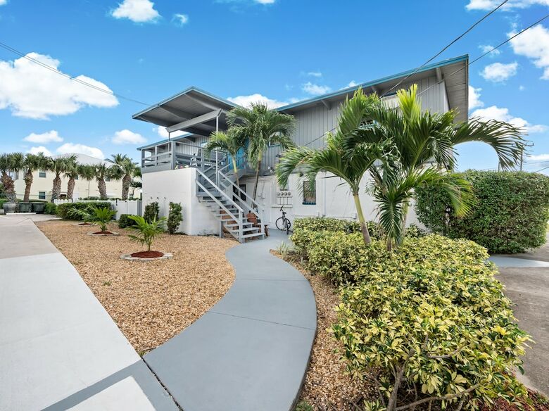 Hotel Royal Inn Beach Hutchinson Island