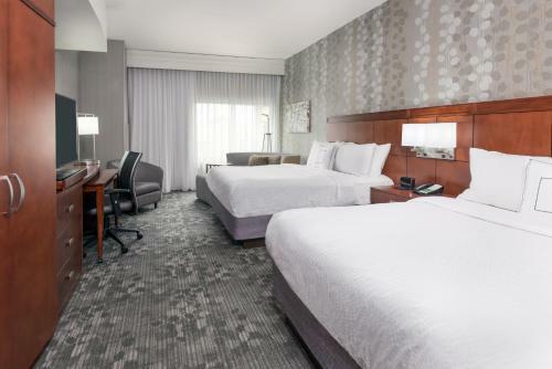 Hotel Courtyard By Marriott Buffalo Airport