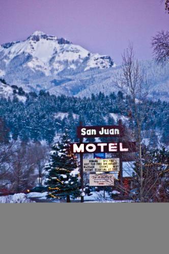 San Juan Motel & Cabins