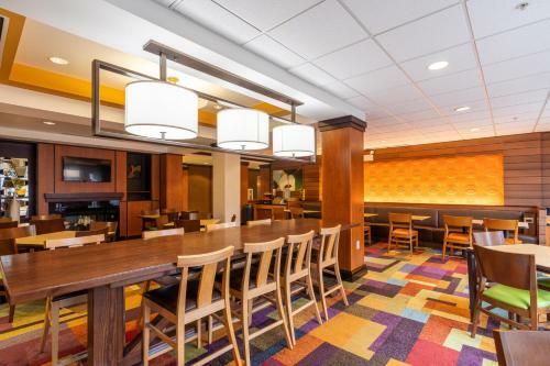 Hotel Fairfield Inn & Suites Carlisle