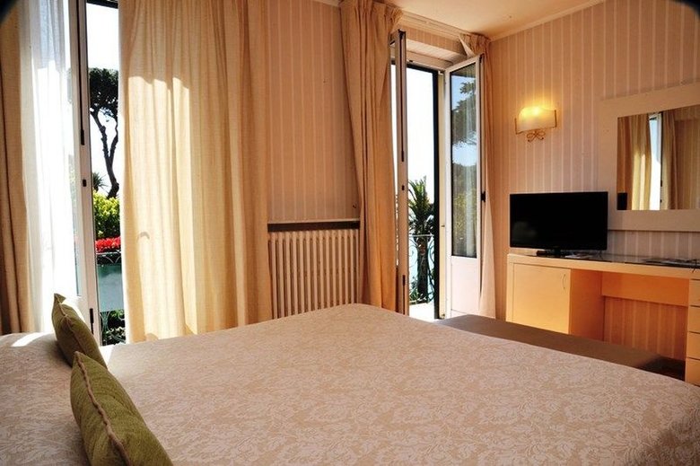 Hotel Metropole
