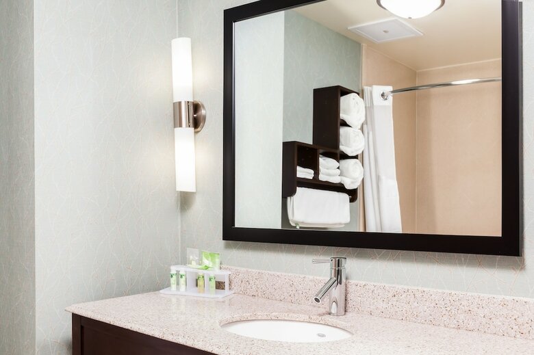 Hotel Holiday Inn Express & Suites Eureka